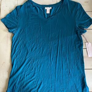 Ambrielle Women Sleepwear XS Blue Coral 🪸 Slinky Stretch Droptail Tee Shirt